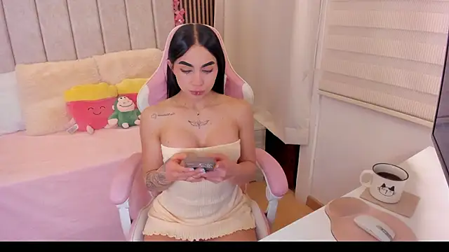 tamy xoo online show from 06/17/26, 06:42