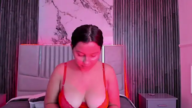 Thaliiajones online show from 01/19/25, 02:59