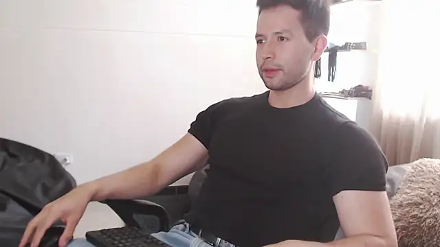 Snapshot of hairyncuteass chatting on 01/17/25, 02:28 hairyncuteass online show from 01/17/25, 02:28