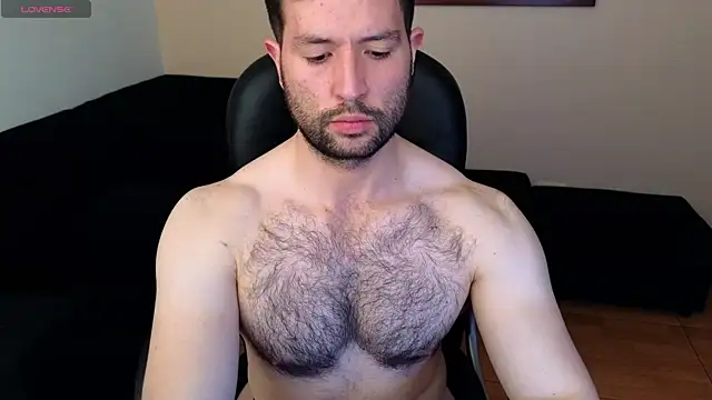 Snapshot of hairyncuteass chatting on 06/05/26, 08:58 hairyncuteass online show from 06/05/26, 08:58
