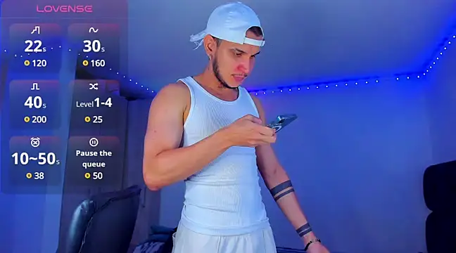 austinoficial online show from 02/28/25, 04:54