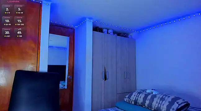 austinoficial online show from 03/04/25, 01:12