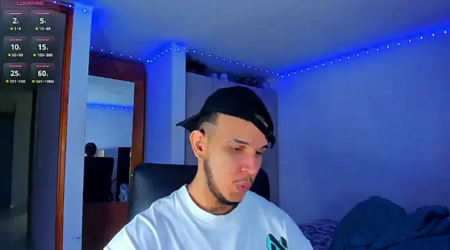 austinoficial online show from 03/13/25, 01:43