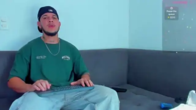 austinoficial online show from 10/15/25, 08:20