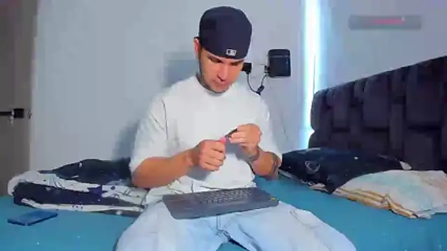 austinoficial online show from 03/13/26, 08:59