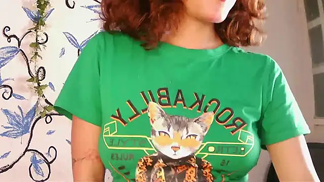 Snapshot of zoe_ch_ chatting on 02/12/26, 02:39 zoe ch online show from 02/12/26, 02:39