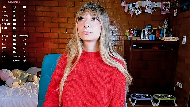 Annycolin  online show from 04/18/26, 10:32