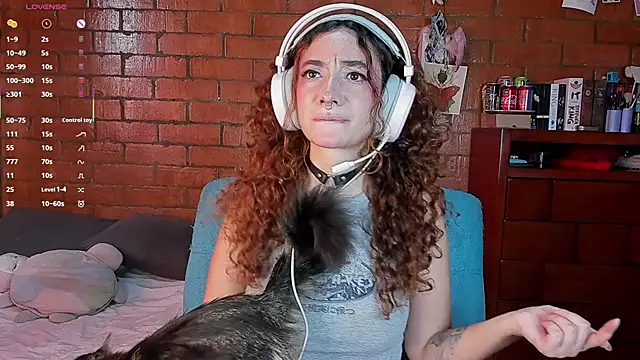 Annycolin  online show from 06/10/26, 09:46