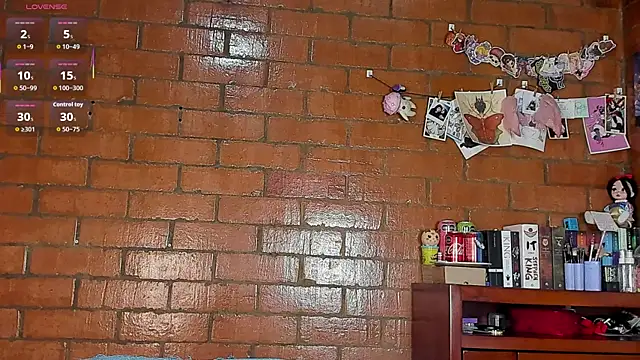 Snapshot of Annycolin_ chatting on 07/03/26, 09:10 Annycolin online show from 07/03/26, 09:10