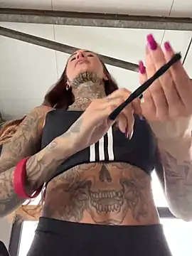 Black sweet Rose online show from 02/10/25, 10:09