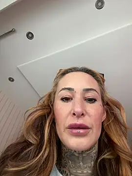 Black sweet Rose online show from 01/10/26, 02:19