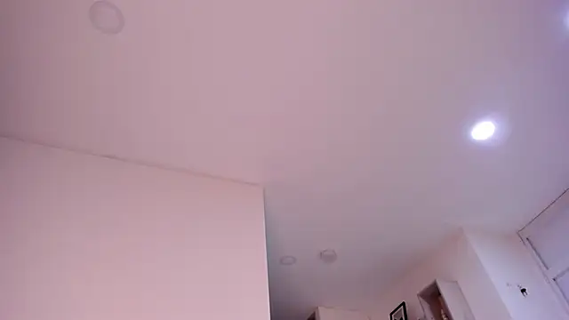 Snapshot of arturguy00 chatting on 02/27/25, 12:54 arturguy00 online show from 02/27/25, 12:54