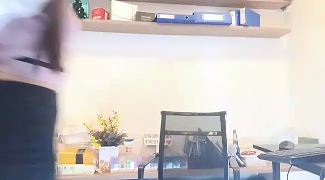 Lush-Office online show from 02/11/25, 04:01