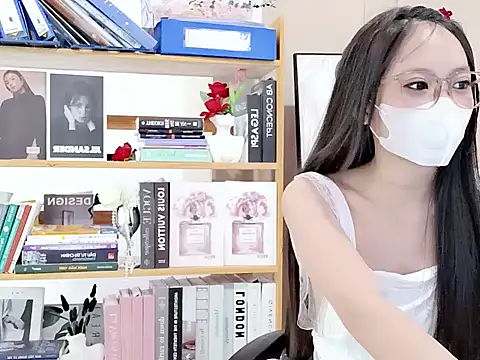 Snapshot of Lush-Office chatting on 02/07/26, 02:48 Lush-Office online show from 02/07/26, 02:48