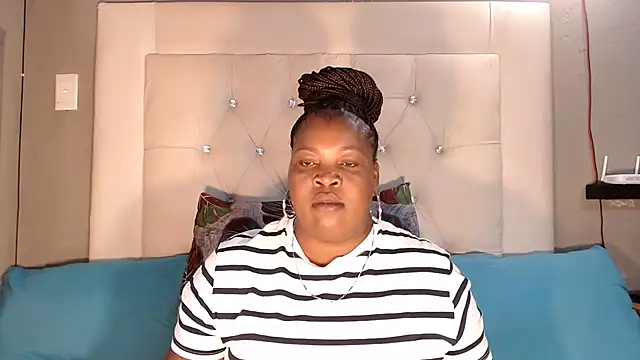 omalicha98 online show from 02/20/26, 06:59