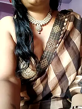 Haseena Baby online show from 04/18/26, 03:21