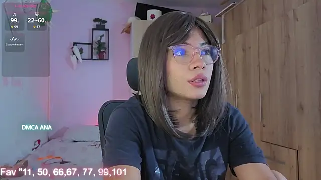 Snapshot of Anatomson___ chatting on 12/16/25, 03:28 Anatomson online show from 12/16/25, 03:28