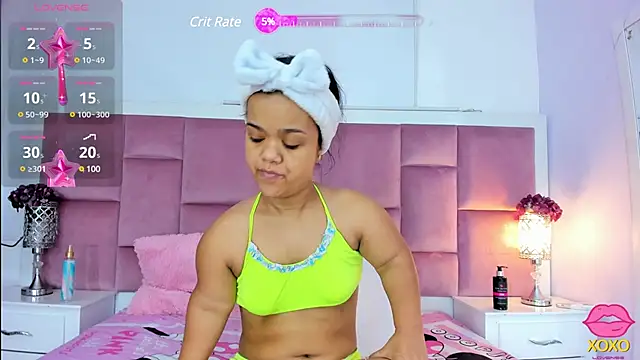 AnieRey online show from 03/14/25, 12:18