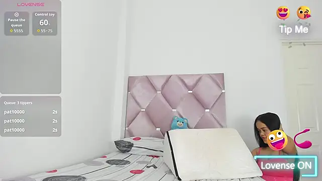 AnieRey online show from 04/18/26, 12:53