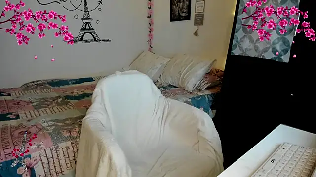 nataparis online show from 04/21/26, 02:51