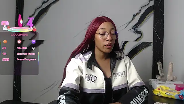 esmeralda-bk online show from 09/10/25, 08:42