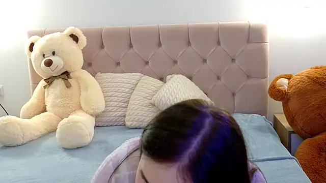 Lilliana Moon online show from 03/04/26, 09:37