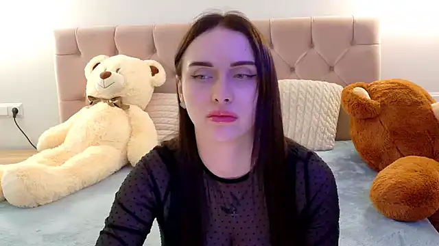 Lilliana Moon online show from 04/17/26, 10:29