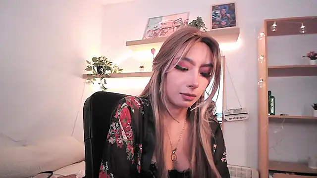 SabrinaSpell  online show from 04/08/26, 01:00