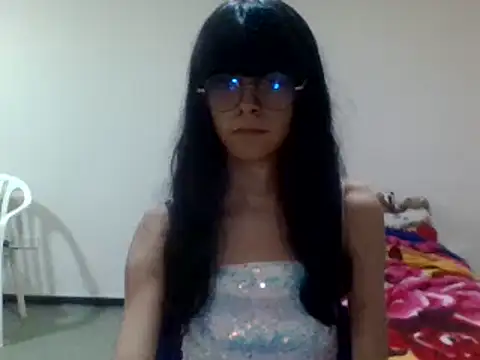 ChloeRaccoon online show from 04/25/26, 03:53