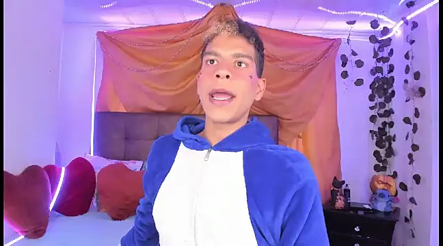 Ethan Boyy online show from 03/17/25, 10:17