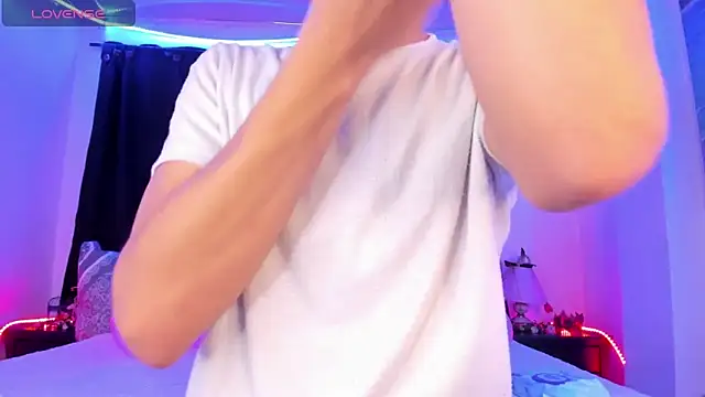 Ethan Boyy online show from 03/24/26, 08:58