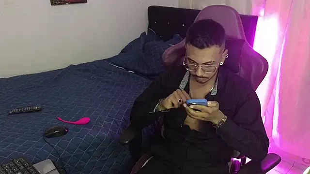 eros-0001 online show from 01/22/25, 02:48