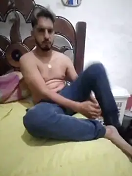 alejo5288 online show from 02/26/26, 04:22