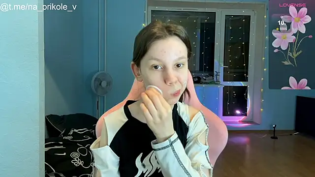 Snapshot of na_prikole_ chatting on 09/11/25, 07:14 na prikole  online show from 09/11/25, 07:14