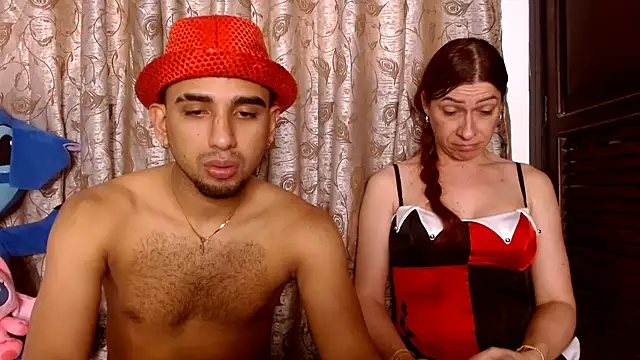 sweethoneytsx online show from 11/03/25, 09:16