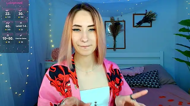 Snapshot of Kar1_na_ chatting on 03/19/25, 08:55 Kar1 na  online show from 03/19/25, 08:55