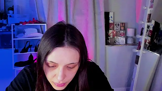 Sahara Shields online show from 03/18/26, 09:12