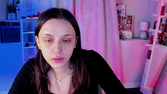 Sahara Shields online show from 04/21/26, 09:26