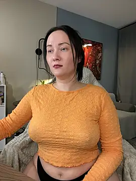 Kiss My Body online show from 04/21/26, 05:50