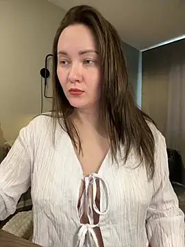 Kiss My Body online show from 06/21/26, 06:21