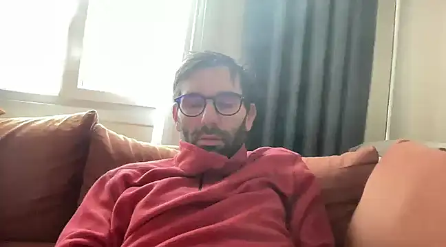 Snapshot of mrbiggdickk34 chatting on 02/23/25, 08:28 mrbiggdickk34 online show from 02/23/25, 08:28