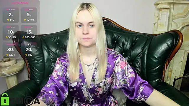 HillEva online show from 11/27/25, 08:27