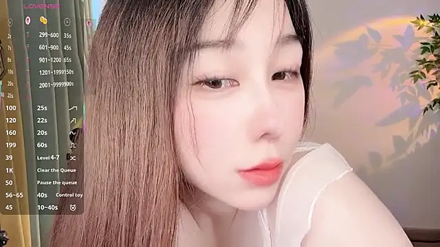 Alano-01 online show from 11/05/25, 06:35