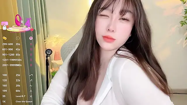 Alano-01 online show from 11/26/25, 02:56