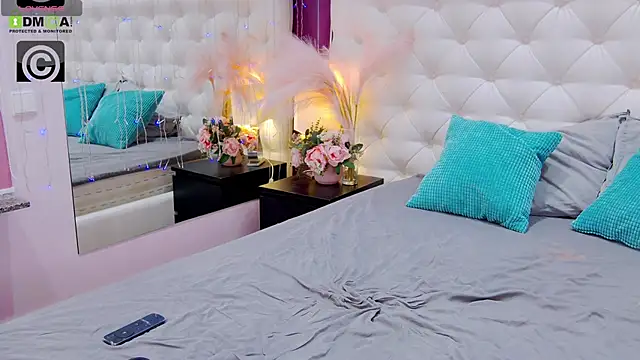 via mayer  online show from 01/30/25, 11:55