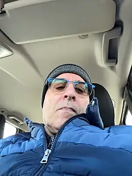 Snapshot of sempreilmio2 chatting on 01/16/25, 11:58 sempreilmio2 online show from 01/16/25, 11:58