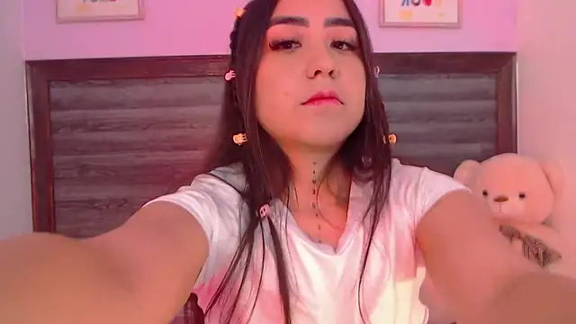 AdaaMillan online show from 03/05/26, 09:22