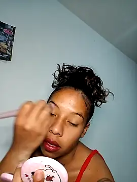 Snapshot of Miss_sparkle00 chatting on 01/26/25, 04:20 Miss sparkle00 online show from 01/26/25, 04:20