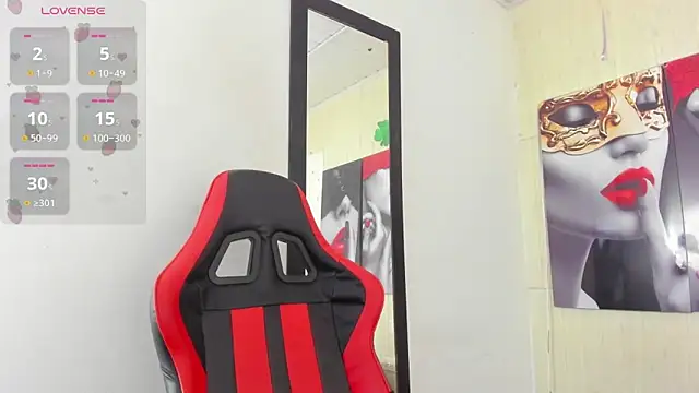 Snapshot of Miss_sparkle00 chatting on 10/04/25, 04:32 Miss sparkle00 online show from 10/04/25, 04:32