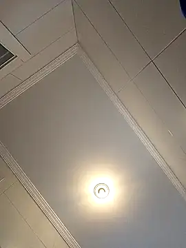 Snapshot of Santanacumxplod chatting on 02/11/25, 07:27 Santanacumxplod online show from 02/11/25, 07:27